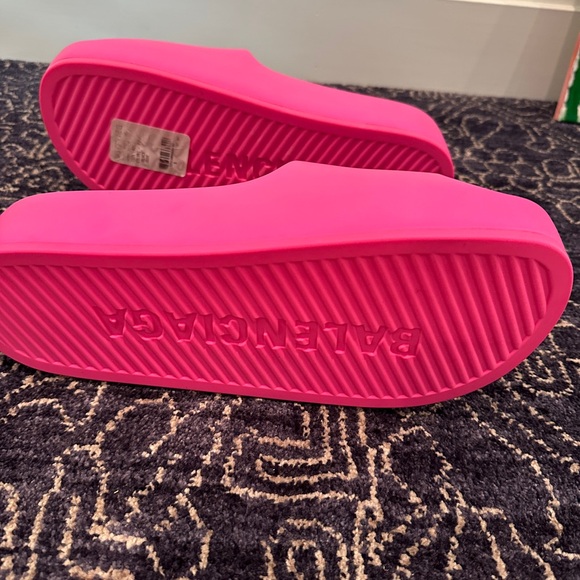 Balenciaga Chunky Slides | Pink | 12US - Picture 4 of 5